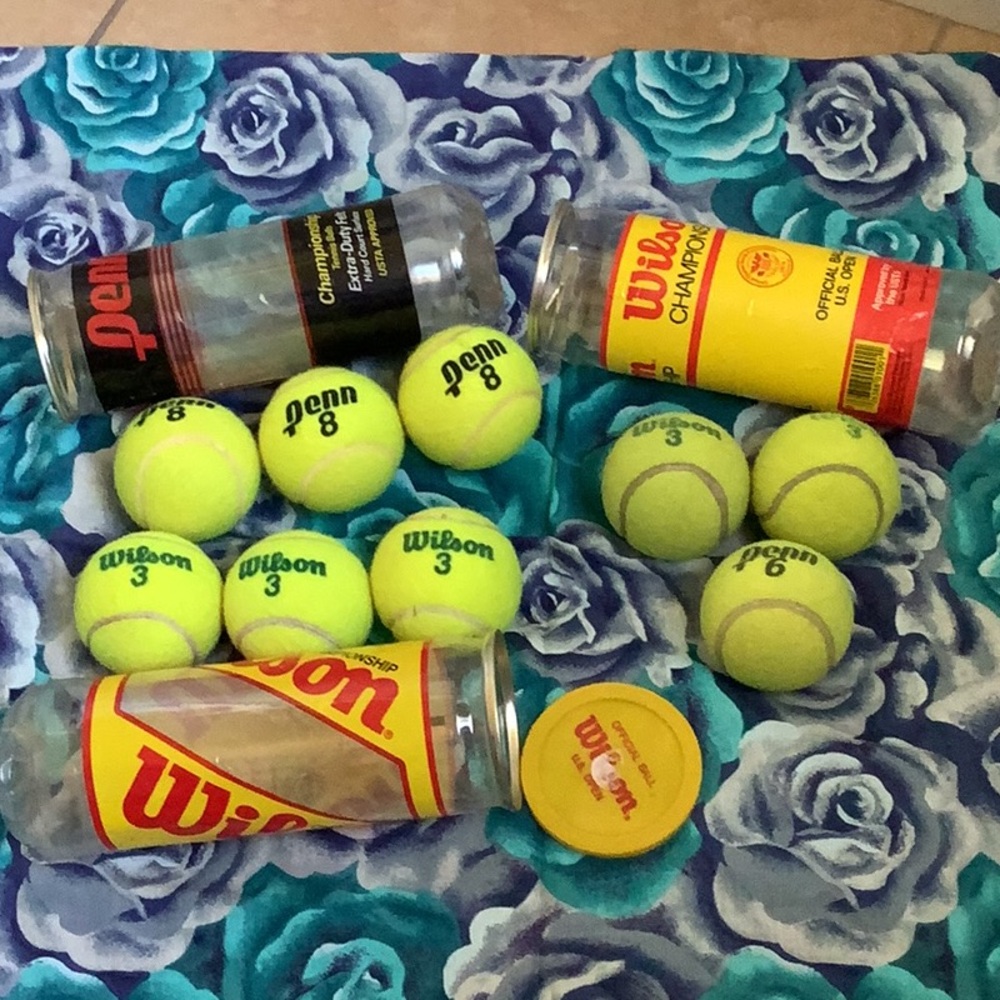 Tennis balls (5) Wilson 3 penn # 8  1 penn #=6 all three containers 1 li…